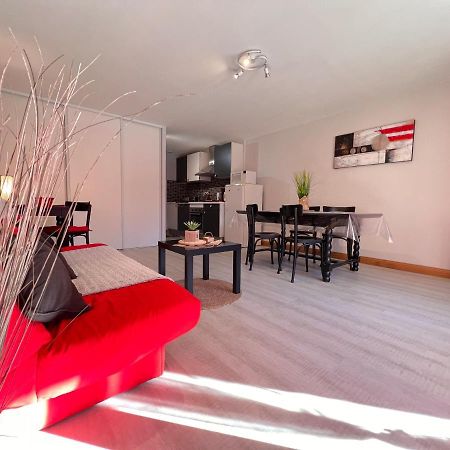 Apartament T2 Ensoleille. Terrasse Et Vaste Jardin Commun Cauterets Zewnętrze zdjęcie