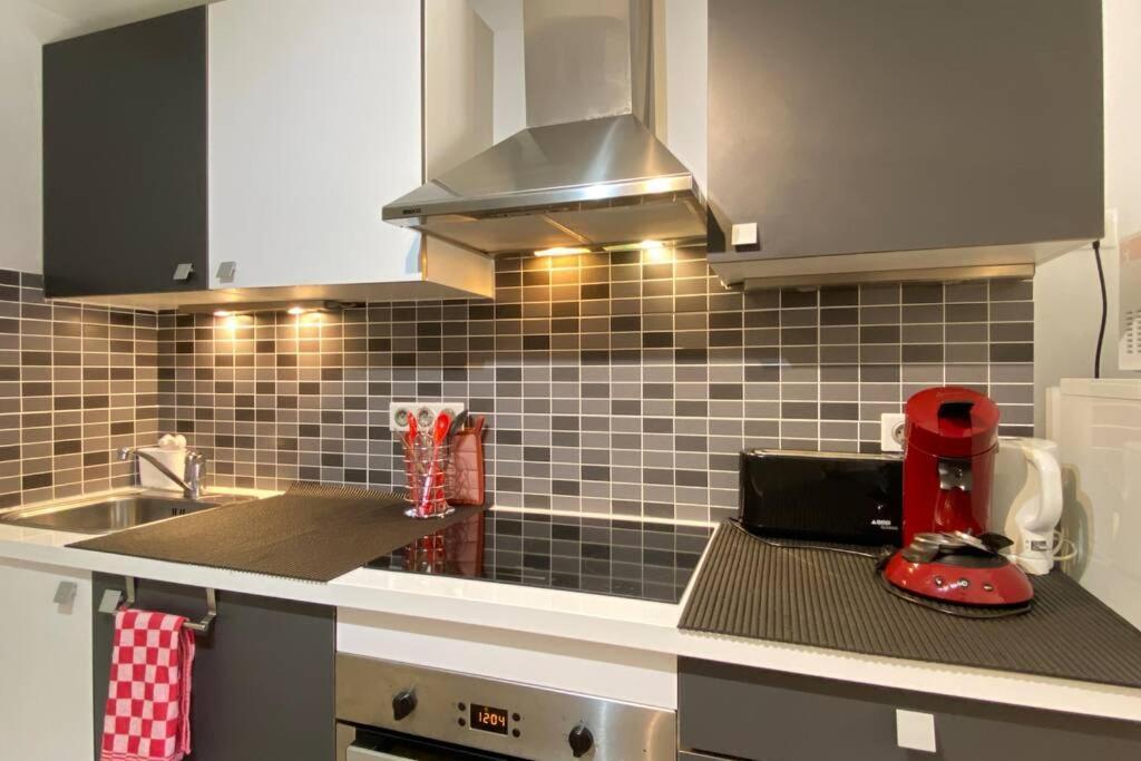 Apartament T2 Ensoleille. Terrasse Et Vaste Jardin Commun Cauterets Zewnętrze zdjęcie