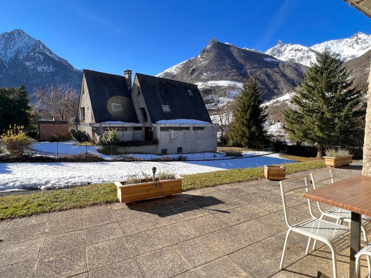 Apartament T2 Ensoleille. Terrasse Et Vaste Jardin Commun Cauterets Zewnętrze zdjęcie